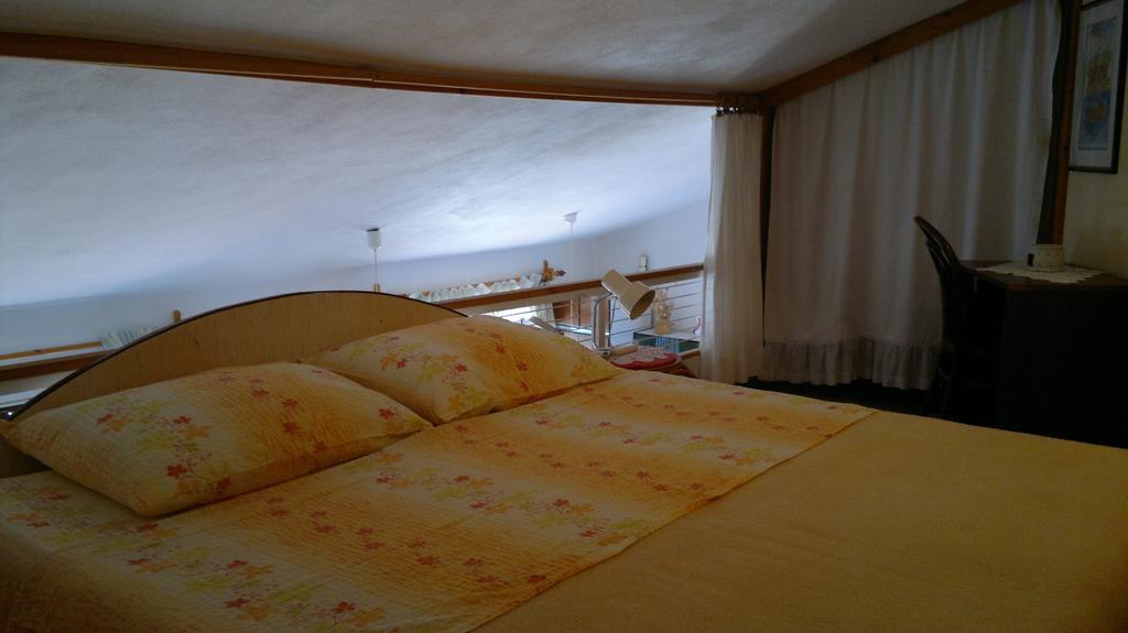 Apartments Ljuba I Mare 马林斯卡 客房 照片