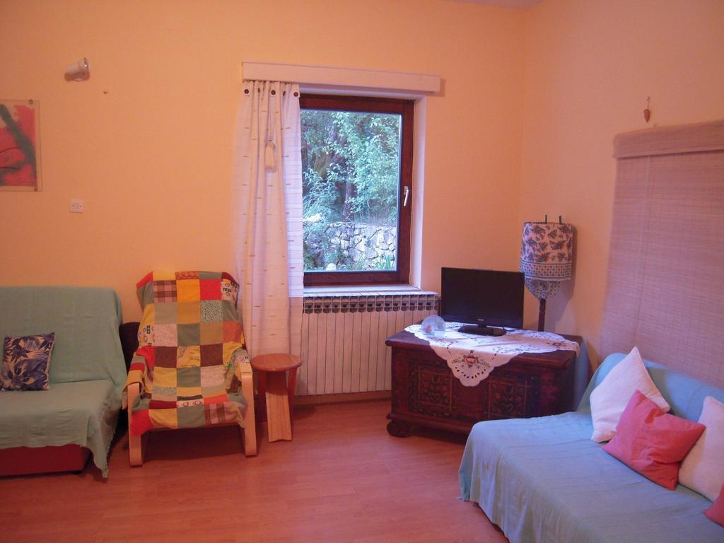 Apartments Ljuba I Mare 马林斯卡 客房 照片